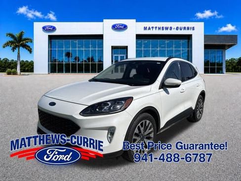 Used 2020 Ford Escape Titanium FWD image 1