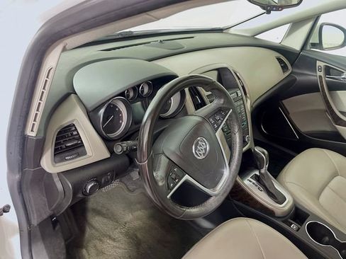 Used 2016 Buick Verano FWD image 10