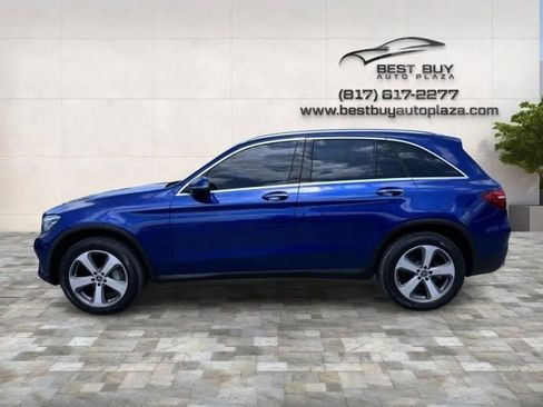 Used 2018 Mercedes-Benz GLC 300 4MATIC image 7