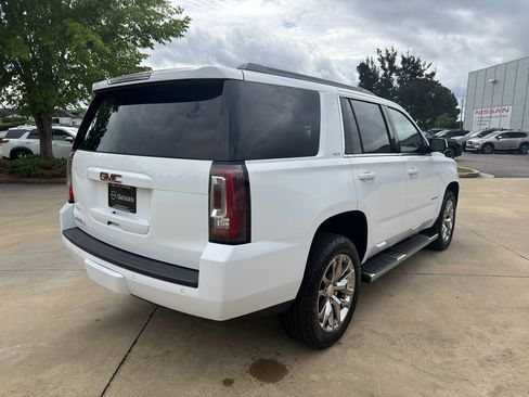 Used 2016 GMC Yukon SLT RWD image 3