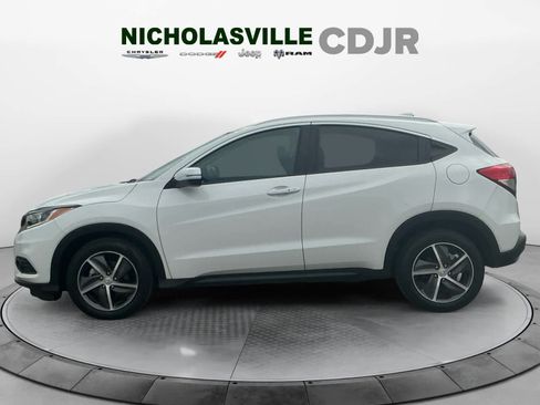 Used 2022 Honda HR-V EX image 2