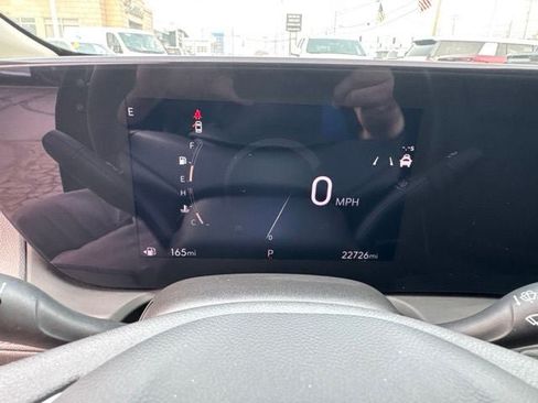 Used 2024 Buick Encore GX Sport Touring FWD image 13