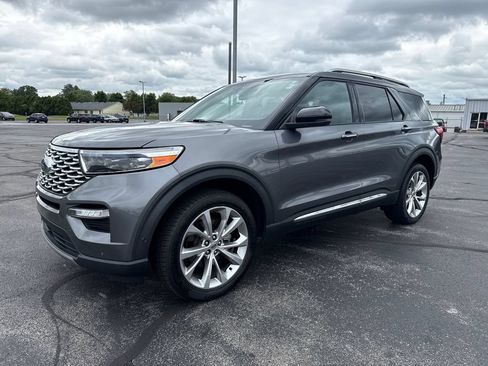 Used 2022 Ford Explorer Platinum w/ Equipment Group 601A AWD/4WD image 5