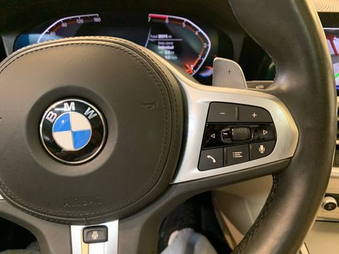 Used 2021 BMW 330i xDrive Sedan w/ M Sport Package AWD/4WD image 23
