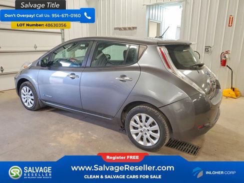 Used 2015 Nissan Leaf S w/ Charge Package image 3