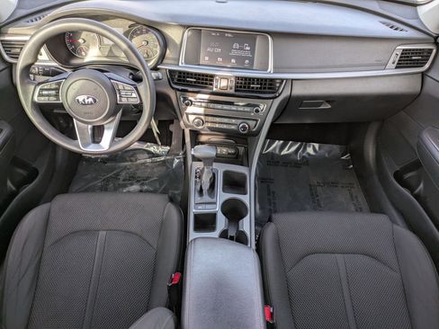 Used 2020 Kia Optima LX image 23
