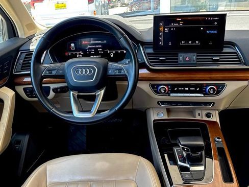 Used 2023 Audi Q5 2.0T Premium Plus AWD/4WD image 13
