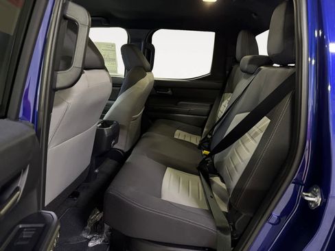 New 2025 Toyota Tacoma TRD Off-Road AWD/4WD image 17