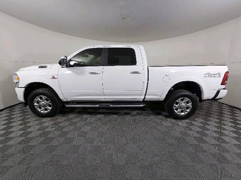 Used 2022 RAM 2500 Laramie AWD/4WD image 6