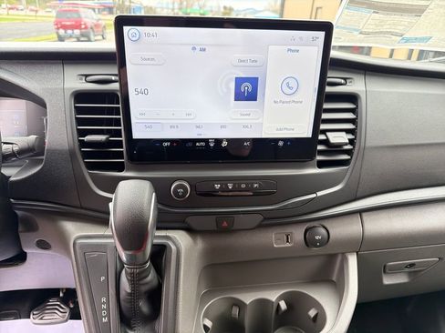 New 2026 Ford Transit 250 Low Roof RWD image 18