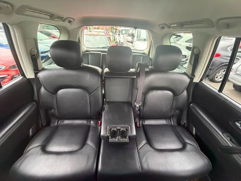 Used 2017 Nissan Armada Platinum AWD/4WD image 18