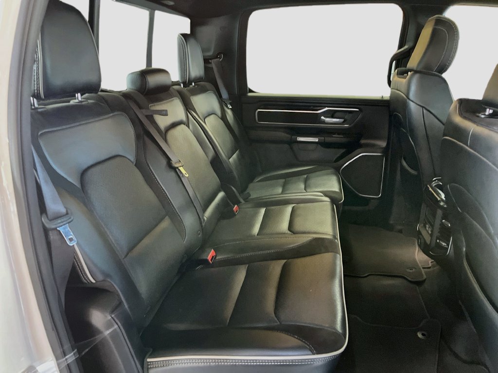 Used 2022 RAM 1500 Laramie AWD/4WD image 28