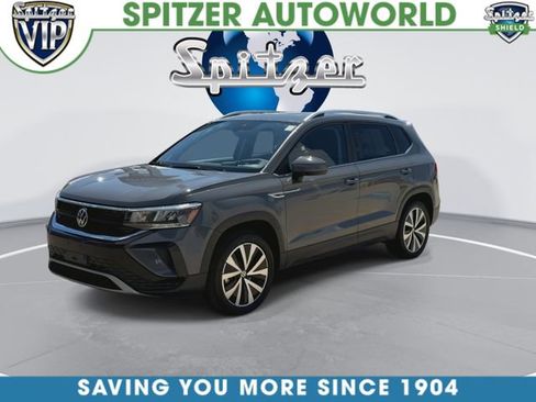 Used 2023 Volkswagen Taos SE AWD/4WD image 5