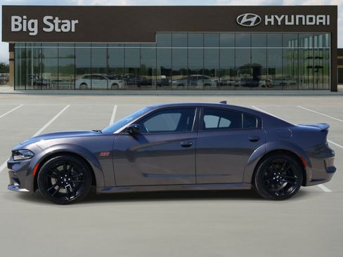 Used 2023 Dodge Charger Scat Pack RWD image 2