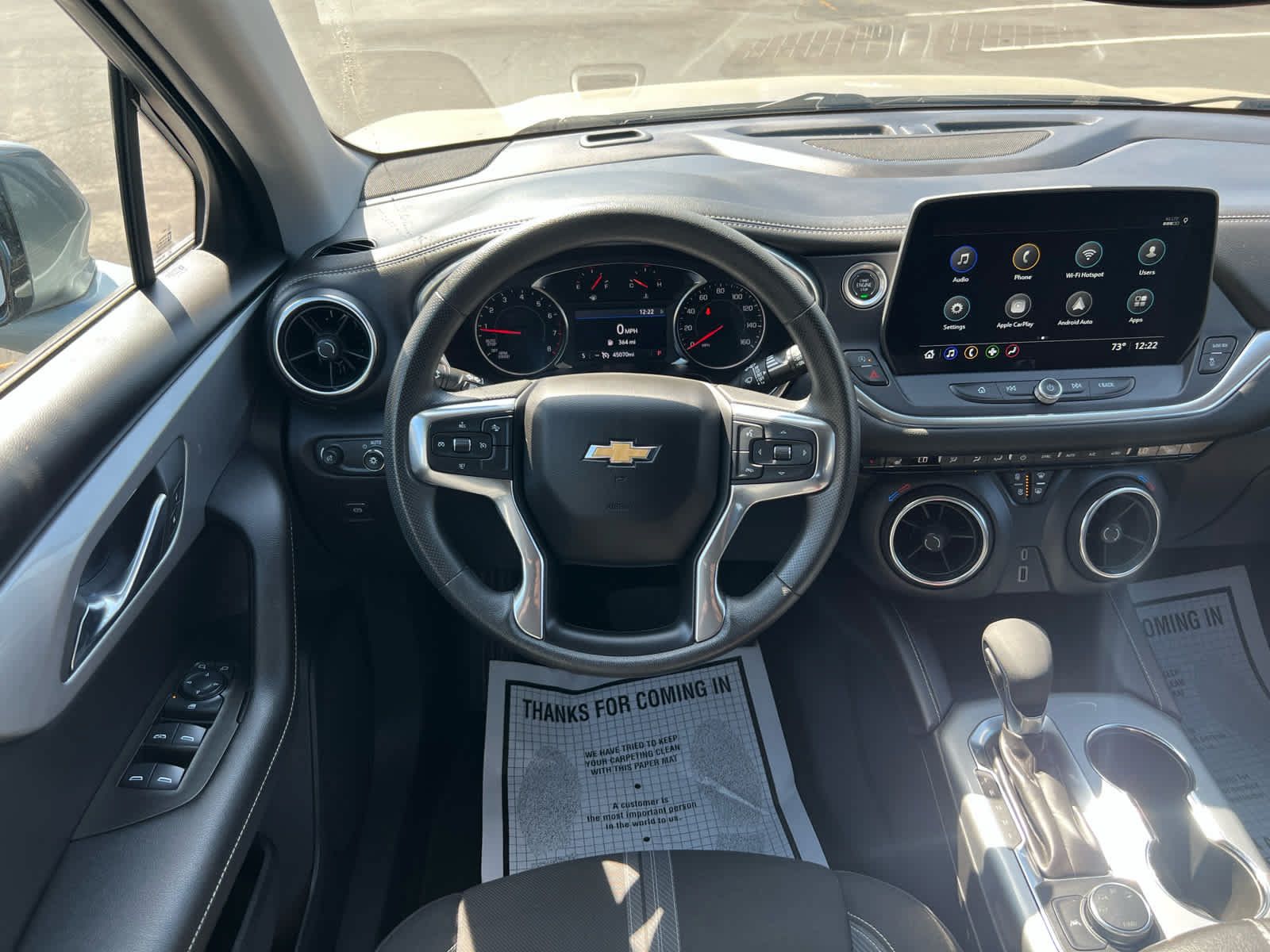 Used 2025 Chevrolet Blazer LT AWD/4WD image 2