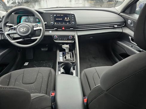 New 2026 Hyundai Elantra Blue image 13