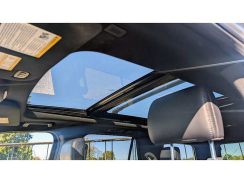 Used 2020 Ford Expedition Limited w/ Special Edition Package image 16