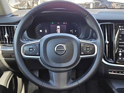 Used 2024 Volvo S60 B5 Core FWD image 22