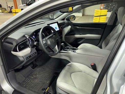 Used 2021 Toyota Camry XLE AWD/4WD image 28