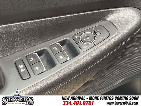 Used 2020 Hyundai Santa Fe SEL FWD image 20