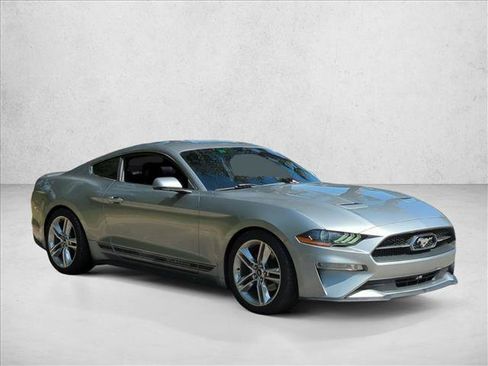Used 2020 Ford Mustang Premium w/ Equipment Group 201A RWD image 3