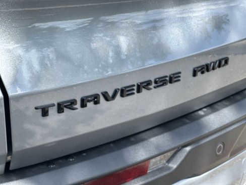 New 2026 Chevrolet Traverse Z71 w/ Enhanced Driving Package AWD/4WD image 11