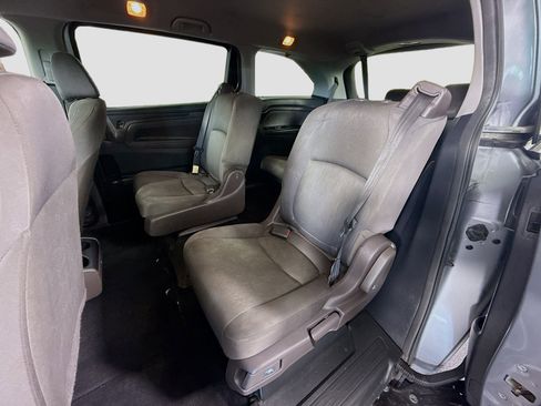 Used 2019 Honda Odyssey LX image 25