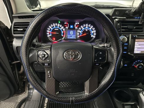 Used 2016 Toyota 4Runner Trail image 15