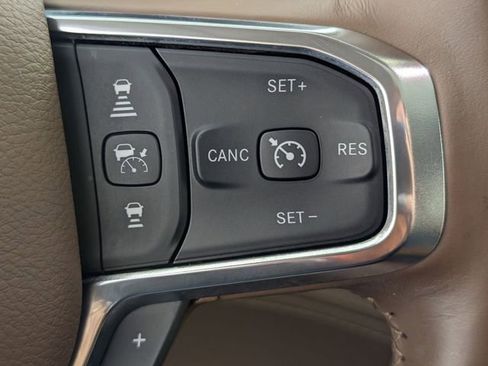 Certified 2024 RAM 1500 Limited image 18