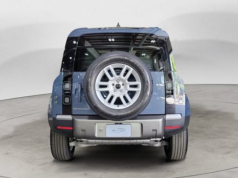 New 2026 Land Rover Defender 110 S AWD/4WD image 4