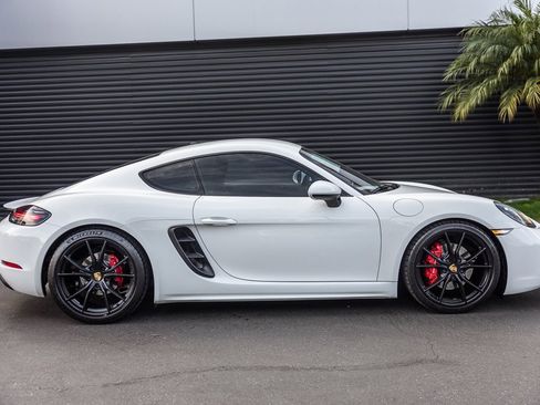 Certified 2017 Porsche 718 Cayman S image 10