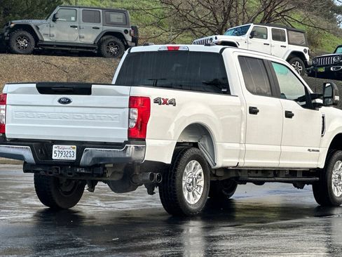 Used 2022 Ford F250 XL w/ STX Appearance Package image 4