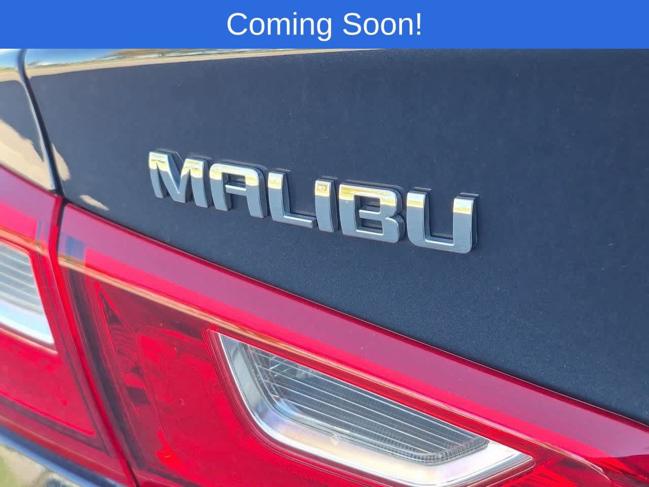 Used 2018 Chevrolet Malibu LT FWD image 12