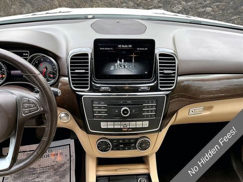 Used 2017 Mercedes-Benz GLE 350 w/ Premium 1 Package image 6