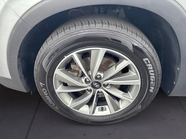 Used 2020 Hyundai Santa Fe SEL w/ Convenience Package AWD/4WD image 9