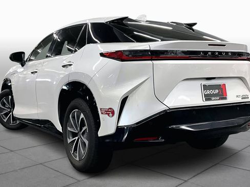 Used 2023 Lexus RZ 450e Premium w/ Technology Package image 11