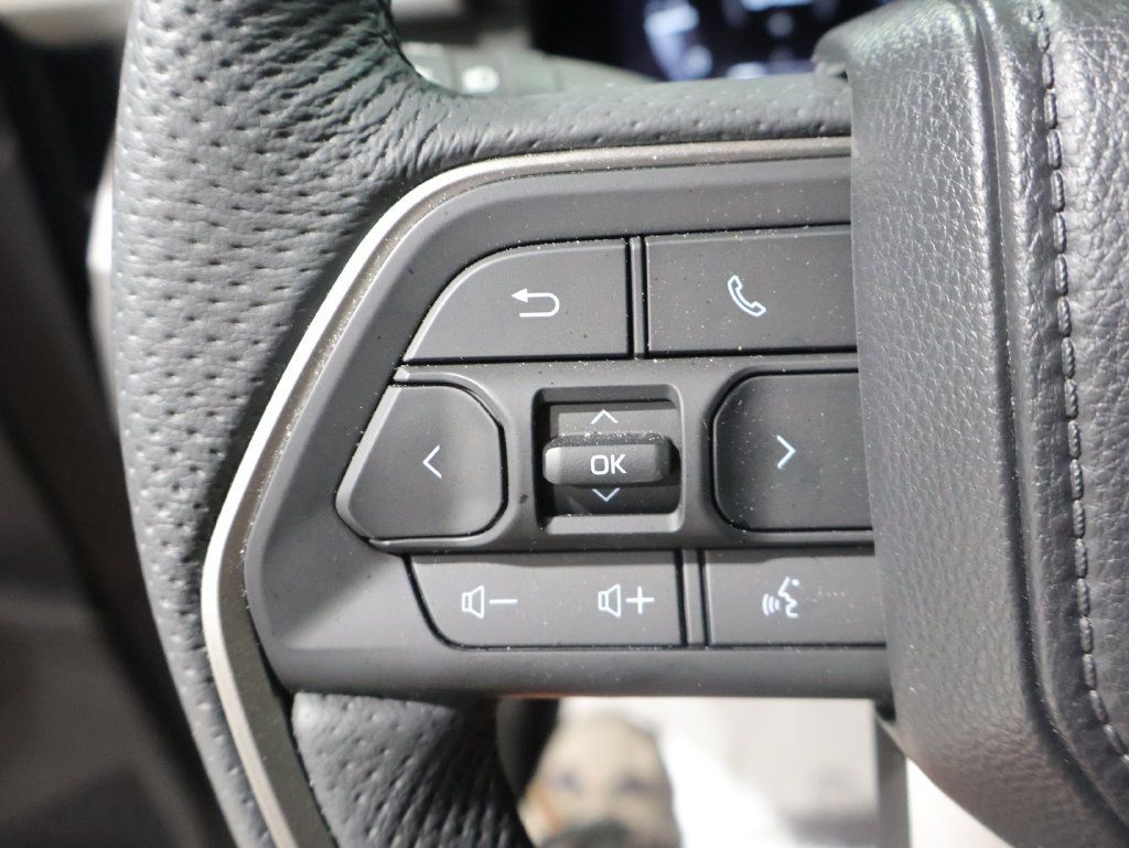 Used 2026 Toyota Tacoma TRD Off-Road AWD/4WD image 35