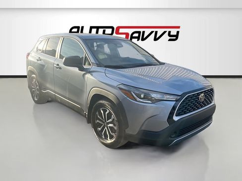 Used 2024 Toyota Corolla Cross S image 1