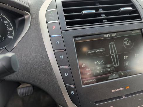 Used 2016 Lincoln MKZ AWD w/ Equipment Group 200A Select image 29