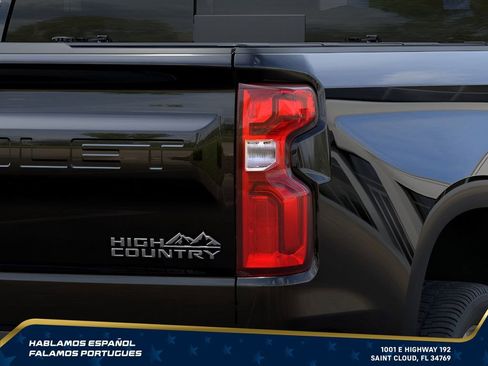 New 2026 Chevrolet Silverado 1500 High Country AWD/4WD image 11