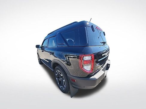 Used 2023 Ford Bronco Sport Outer Banks w/ Tech Package AWD/4WD image 5
