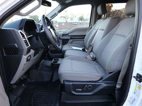 Used 2016 Ford F150 XLT w/ Equipment Group 302A Luxury image 11