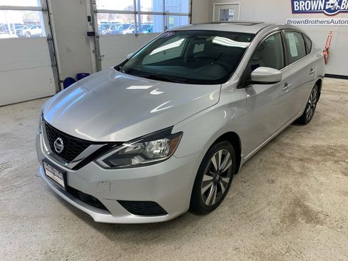 Used 2019 Nissan Sentra SV w/ Special Edition Package image 2