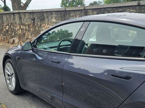 Used 2021 Tesla Model 3 RWD image 23