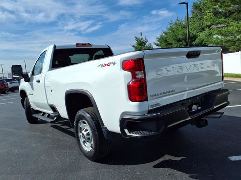 Used 2024 Chevrolet Silverado 2500 W/T w/ WT Convenience Package AWD/4WD image 28