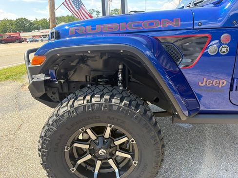Used 2020 Jeep Wrangler Unlimited Rubicon AWD/4WD image 9