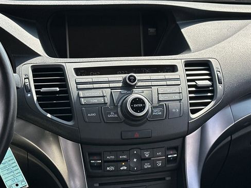 Used 2014 Acura TSX Sport Wagon image 15