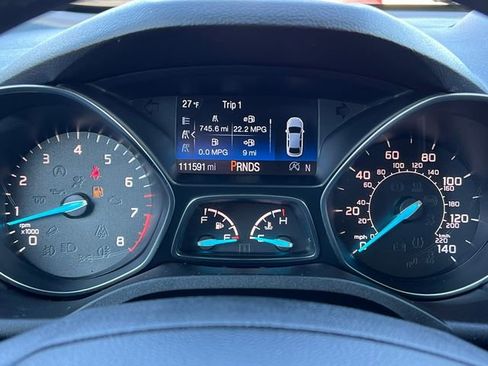 Used 2019 Ford Escape SE image 17