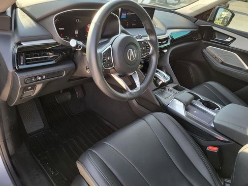 Used 2024 Acura MDX FWD image 18