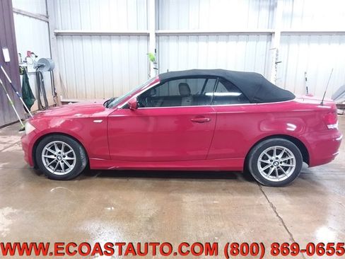 Used 2011 BMW 128i Convertible image 6